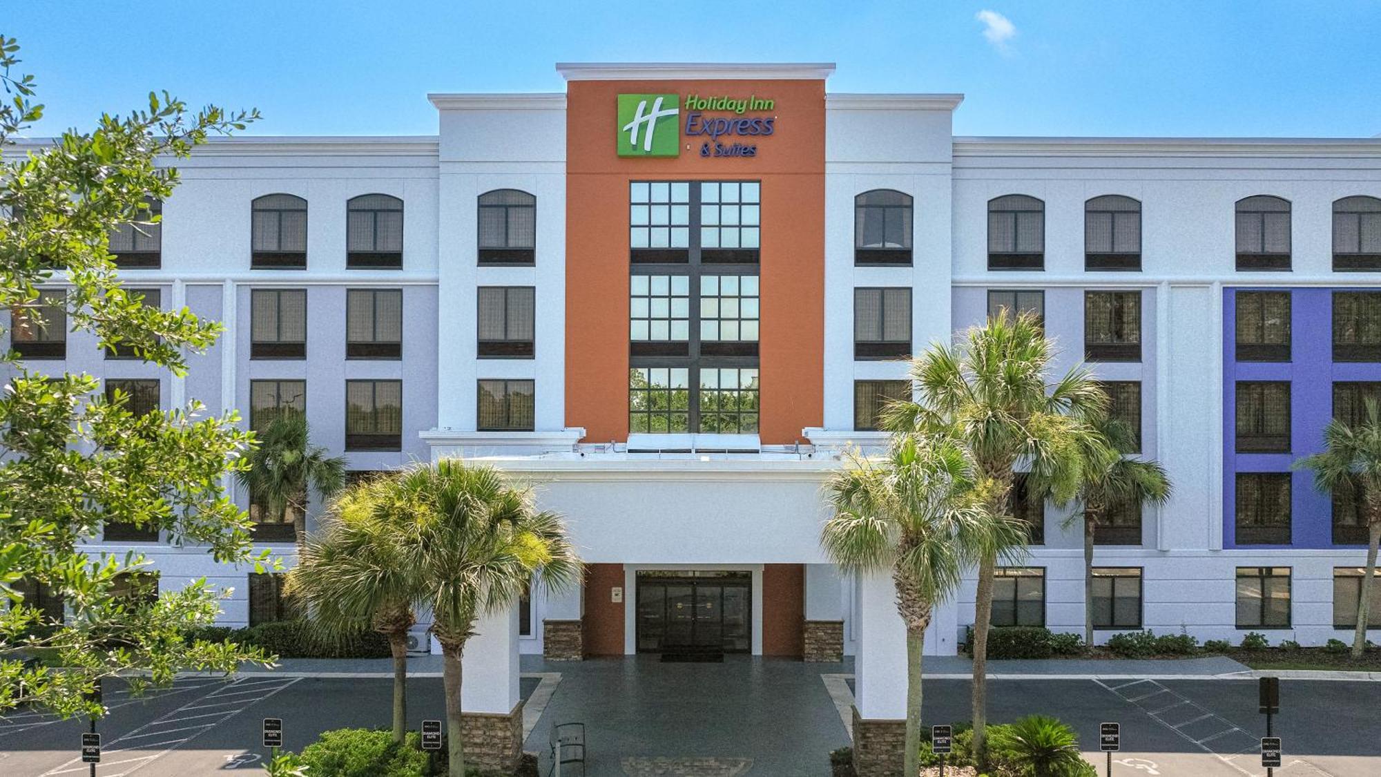 Holiday Inn Express & Suites Jacksonville South East - Medical Center Area By Ihg Exterior photo